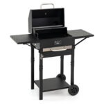 Costway Barbecue a carbonella con tavolini laterali griglia di cottura termometro e 2 ruote, Forno bbq per campeggio e picnic