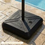 Costway Base per ombrellone a braccio con ruote e barra metallica a croce, Base riempibile con sabbia bagnata per giardino e piscina - immagine 5