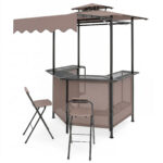 Costway Gazebo da esterno resistente per barbecue con tavolo da bar, Gazebo 4 ripiani in metallo 2 sgabelli pieghevoli per barbecue da cortile Marrone