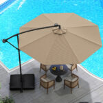 Costway Ombrellone pendente da 350cm con 32 luci LED pannello solare batterie sacco di sabbia, Ombrellone da esterno Marrone - immagine 3