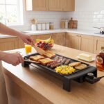 Costway Piastra grill da tavolo con rivestimento antiaderente per interno ed esterno, Piastra elettrica per bbq e campeggio Nero - immagine 2