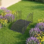 Costway Ponte da giardino in metallo con ringhiere di sicureza e decorazioni floreali, Ponticello resistente portata 150 kg 118 x 67 x 70 cm - immagine 3