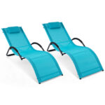 Costway Sedia a sdraio da esterno con poggiatesta rimovibile, Lettino prendisole da spiaggia con struttura curva ergonomica portata 160 kg 2 Pezzi Blu