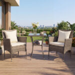 Costway Set da bistrò esterno 3 pezzi con 2 sedie in rattan e tavolo vetro temperato, Arredamento patio per giardino veranda e bordo piscina Beige - immagine 2