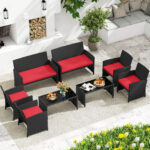 Costway Set da salotto per patio in rattan 4 pezzi con divanetto e poltrone, Mobili da esterno con tavolino vetro temperato per giardino e piscina Rosso - immagine 5