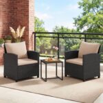Costway Set mobili da giardino a 3 pezzi con 2 poltrone e 1 tavolino in vetro temperato, Salotto da esterno in rattan PE Nero+Ocra - immagine 2
