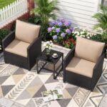 Costway Set mobili da giardino a 3 pezzi con 2 poltrone e 1 tavolino in vetro temperato, Salotto da esterno in rattan PE Nero+Ocra - immagine 3