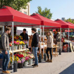 Costway Tenda a gazebo 3x3 m con installazione istantanea e tettuccio argento, Gazebo portatile completo di accessori per campeggio ed eventi Rosso - immagine 2