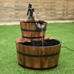 Costway Fontana in legno di abete con 2 livelli e pompa, Flusso dell'acqua regolabile per decorazione - immagine 2