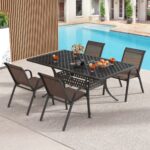 Costway Set di 2 sedie da patio impilabili in metallo con braccioli, Sedie da pranzo in tessuto traspirante Marrone - immagine 4